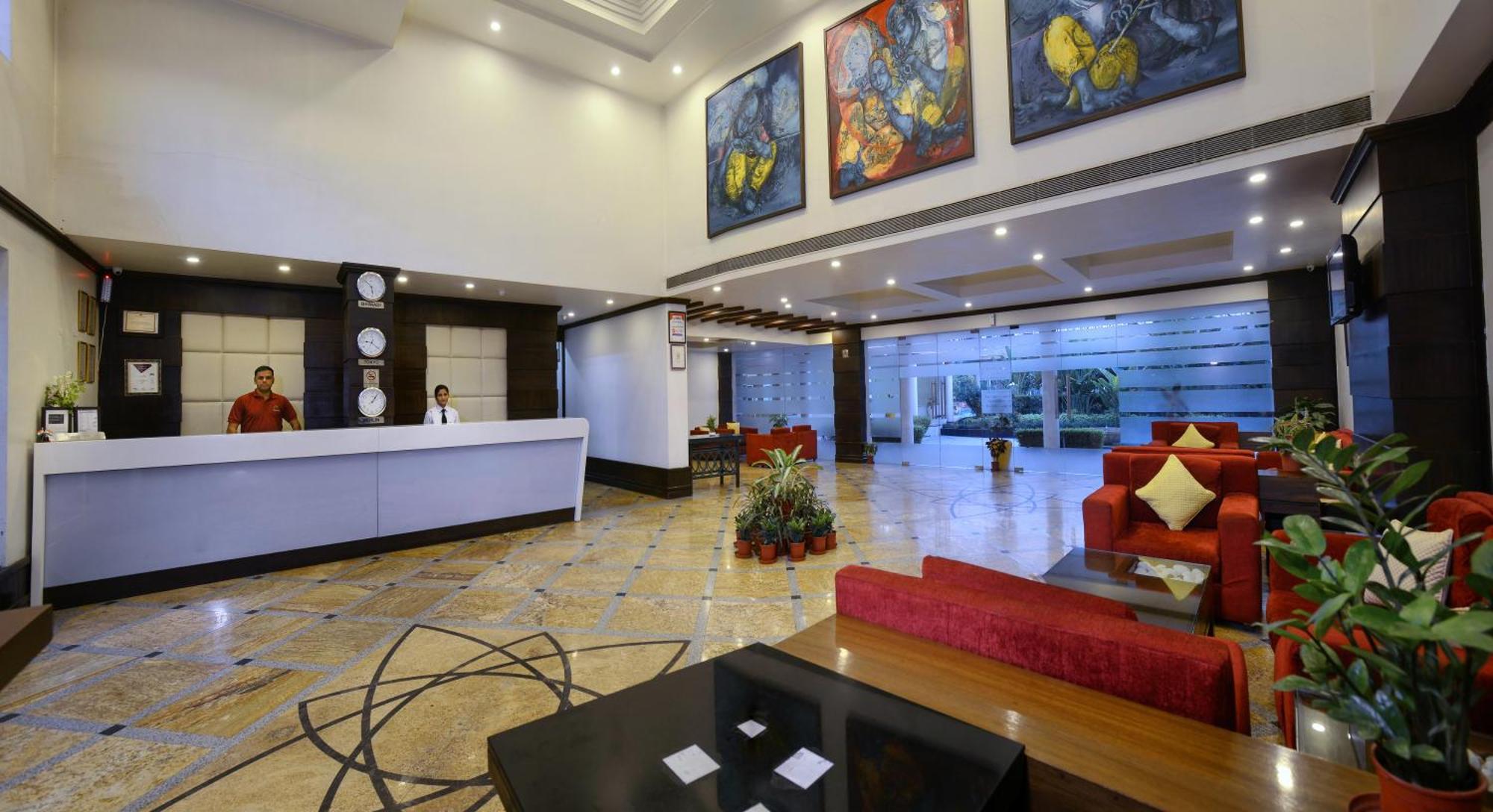 Treehouse Hotel Club & Spa Dharuhera Ngoại thất bức ảnh